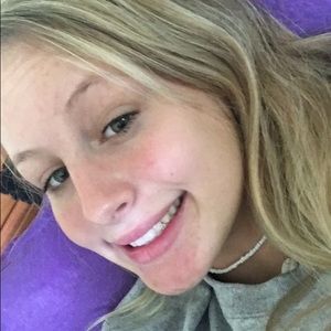 Meet your Posher, Jessica